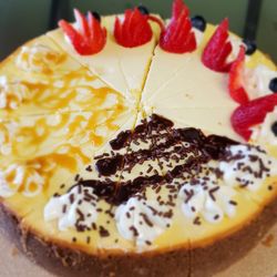 Hikari Botanical Cafe - Delicious Cheesescake