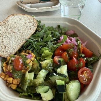 sweetgreen - Healthy Salads, Wraps, and Bowls - Create your own salad w pesto vinaigrette - Salad Near Me - Zionsville, Indiana