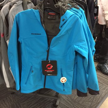 REI - Bikes Near Me - Roseville, California