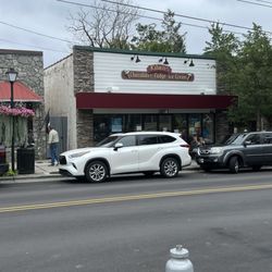 Kilwins Ice Cream - Chocolate - Fudge - 8/4/2025-Best place for ice cream!