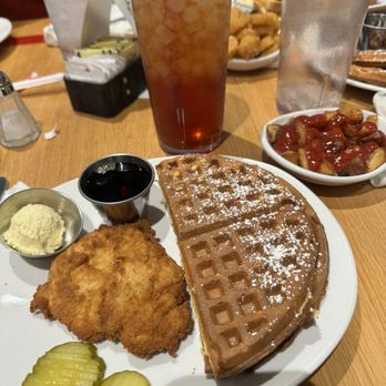 Chick-fil-A - Fast Food Near Me - Woodstock, Georgia