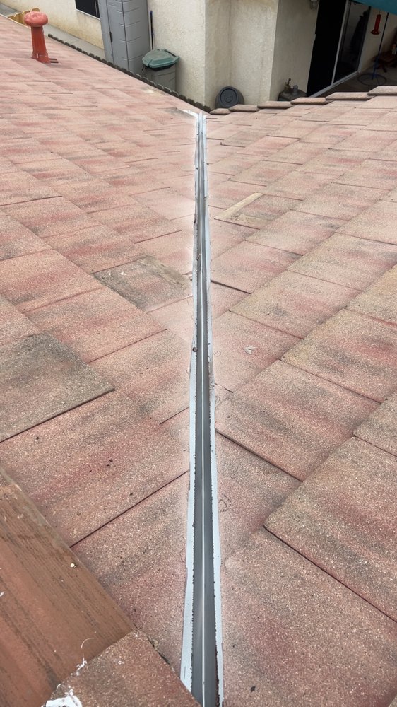 Slide of Jacobo Roofing