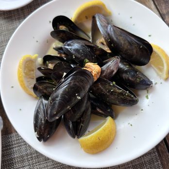 RUVO - Italian Near Me - Greenlawn, New York