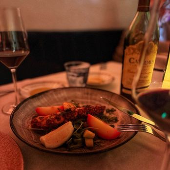Elia - Wine Bars Near Me - San Carlos, California