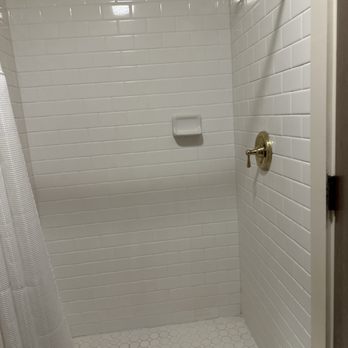 Belvada Hotel - Good shower - Hotels Near Me - Tonopah, Nevada