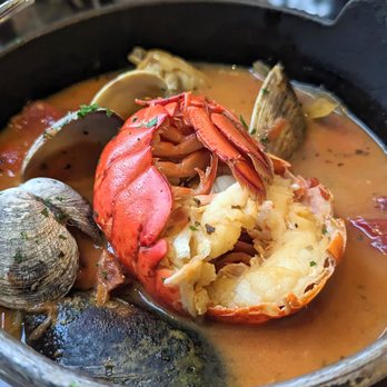 Kō - Zarzuella, like a cioppino - Seafood Near Me - Maui, Hawaii Kō - Zarzuella, like a cioppino - Seafood Near Me - Maui, Hawaii
