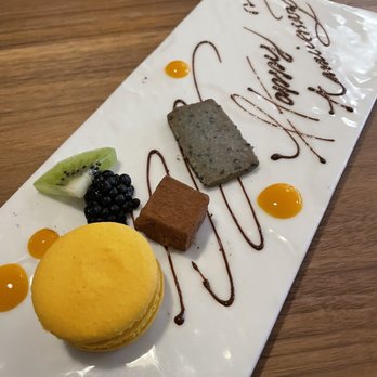 Minami - Macaron, truffle, cookie - Japanese Near Me - Vancouver, British Columbia Minami - Macaron, truffle, cookie - Japanese Near Me - Vancouver, British Columbia