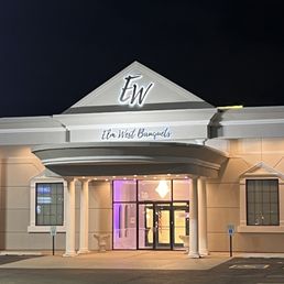 Exterior outside entrance of Elm West Banquets - Elmhurst, Illinois Exterior outside entrance of Elm West Banquets - Elmhurst, Illinois
