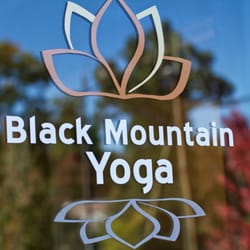 Black Mountain Yoga - Lovely studio for a mountain retreat
