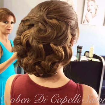 Roben Di Capelli Salon - Hair Salons Near Me - Granada Hills, California