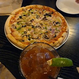 Veggie pizza + pineapple and bloody mary