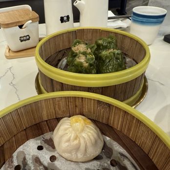 Highland Noodles - Pork and Crab Meat Xiao Long Bao Sticky Rice Siumai with Ground Pork - Noodles Near Me - Milpitas, California Highland Noodles - Pork and Crab Meat Xiao Long Bao Sticky Rice Siumai with Ground Pork - Noodles Near Me - Milpitas, California