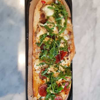 &pizza - Grabbing some good at Dulles before my flight - Vegan Near Me - Dulles, Virginia