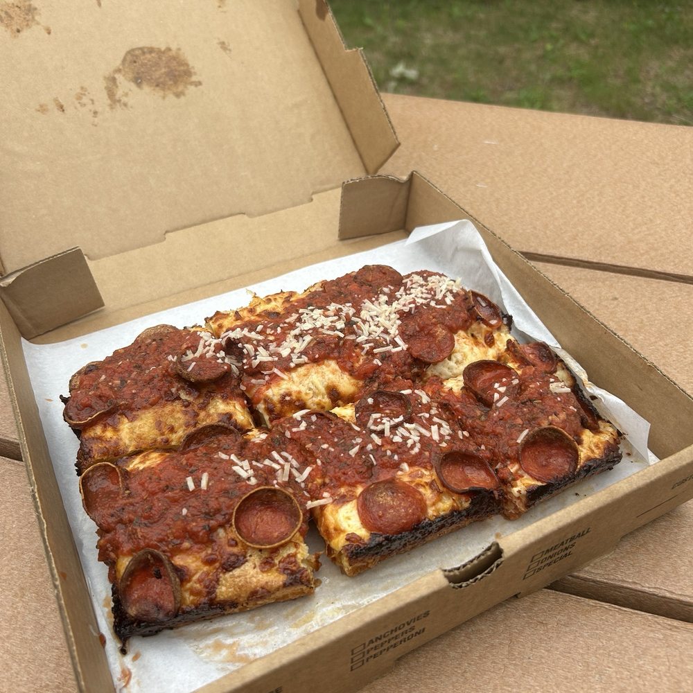 Pepperoni Pizza Pepperoni Pizza