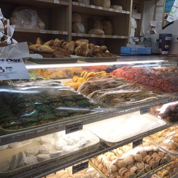 Bova's Bakery - Bakeries Near Me - Boston, Massachusetts