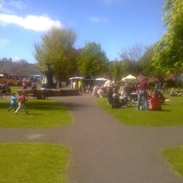 Looking towards the back gate...first few stalls Looking towards the back gate...first few stalls