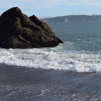 Black Sands Beach - Beaches Near Me - Sausalito, California