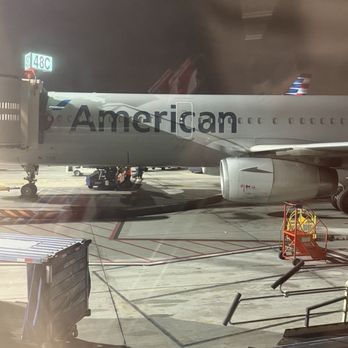 American Airlines - Airlines Near Me - Charlotte, North Carolina