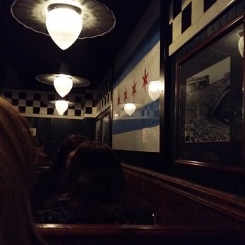 Pizzeria Uno - Inside - Pizza Near Me - Chicago, Illinois Pizzeria Uno - Inside - Pizza Near Me - Chicago, Illinois