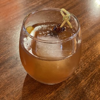 El Gallo Negro - El Gallo Negro (basically an old fashioned) - Mexican Near Me - Windsor, California El Gallo Negro - El Gallo Negro (basically an old fashioned) - Mexican Near Me - Windsor, California