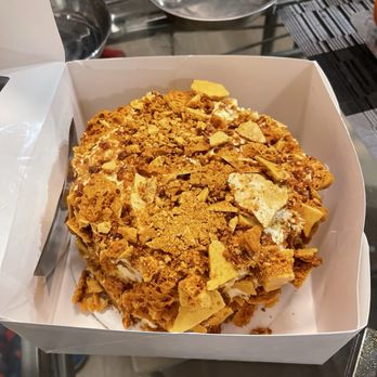 Claire's Crunch Cake - Lemon flavor - Bakeries Near Me - San Mateo, California Claire's Crunch Cake - Lemon flavor - Bakeries Near Me - San Mateo, California