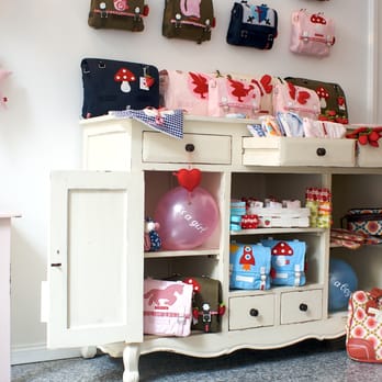la fraise rouge - Children's Clothing Near Me - Berlin, BE