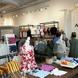 Apricot Lane Boutique - Winter Garden