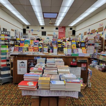 Waucoma Bookstore - Inside - Toy Stores Near Me - Hood River, Oregon