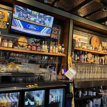 Apres Govnr's Park - Venues & Event Spaces Near Me - Denver, Colorado