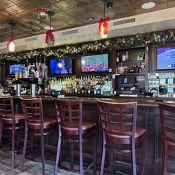 Francey Brady's - bar area