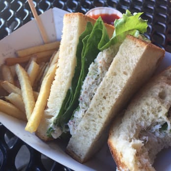 Chowder Hut - Not worth $15. - Seafood Near Me - San Francisco, California