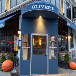 Tower Signs Awnings & Glass - restaurant awning and vestibule