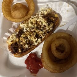 Dipper Dan - Chili cheese hotdog with slaw and onion and onion rings