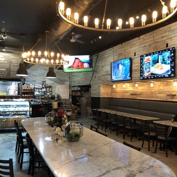 Due Amici Pizza & Pasta Bar - Pizza Near Me - Tampa, Florida