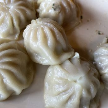 Everest Chilli Pepper - momo with Vegetable Jhol Momo - Himalayan/Nepalese Near Me - Roseville, California