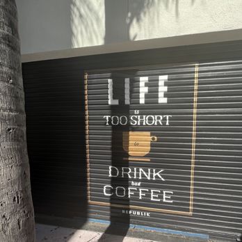 Republik Coffee Burbank - Cafes Near Me - Burbank, California