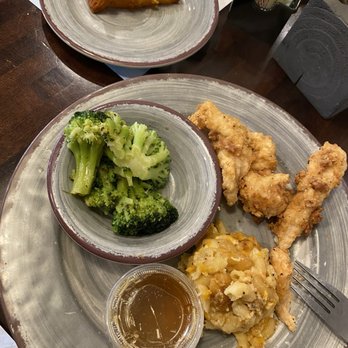 Sugar Magnolia Takery - Chicken dinner included cake. Add beverage, under $15. Sauce on the side as requested . - Bakeries Near Me - Flowood, Mississippi Sugar Magnolia Takery - Chicken dinner included cake. Add beverage, under $15. Sauce on the side as requested . - Bakeries Near Me - Flowood, Mississippi