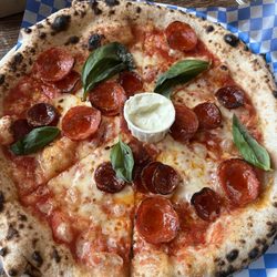 Blondies Kitchen - Hot honey ultimate pepperoni pizza