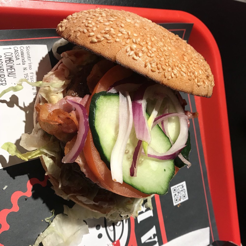Mama Burger - Bacon burger - Burgers Near Me - Milan, Michigan Mama Burger - Bacon burger - Burgers Near Me - Milan, Michigan