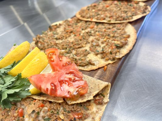 Zeeyum Kitchen by null