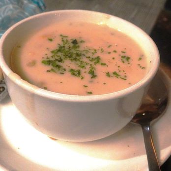 Beau's Grille - Clam chowder - New American Near Me - Akron, Ohio