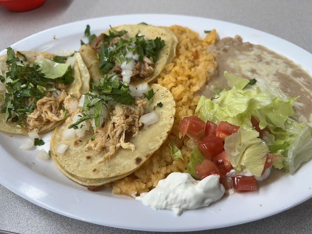 SALSAS AUTHENTIC MEXICAN RESTAURANT Updated August 2024 19 Photos