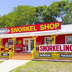 Sundiver Snorkel Tours