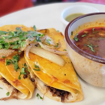 La Capital Cafe and Grill Restaurant - Birria tacos. - Mexican Near Me - Carson City, Nevada La Capital Cafe and Grill Restaurant - Birria tacos. - Mexican Near Me - Carson City, Nevada