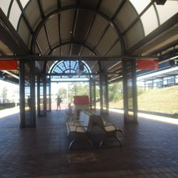 Helensvale Station - Platform