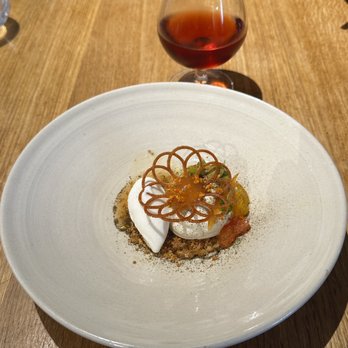 Auberge Nicolas Flamel - The pré-dessert "Agrumes" (licorice and yogurt sorbets). - French Near Me - Paris, 75 Auberge Nicolas Flamel - The pré-dessert "Agrumes" (licorice and yogurt sorbets). - French Near Me - Paris, 75