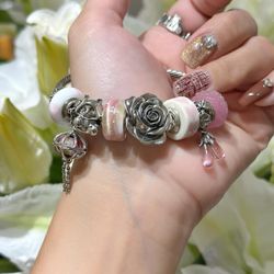 Glamour Nail Lounge - Nails art designs, manicure, acrylic...