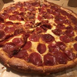 Pomona Park Pizza - This is a large traditional with light sauce and it was absolutely delicious!