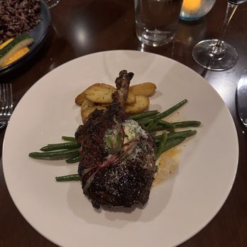 JWB Grill - ANCHO RUBBED PORK CHOP was excellent. The Ancho spice rub is very distinct and makes this dish stand out. - Steakhouses Near Me - Fort Myers Beach, Florida