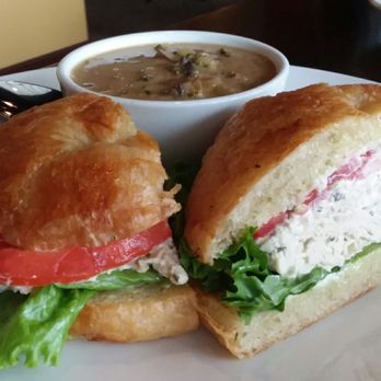 Bleu Olive - Mediterranean Near Me - Durham, North Carolina
